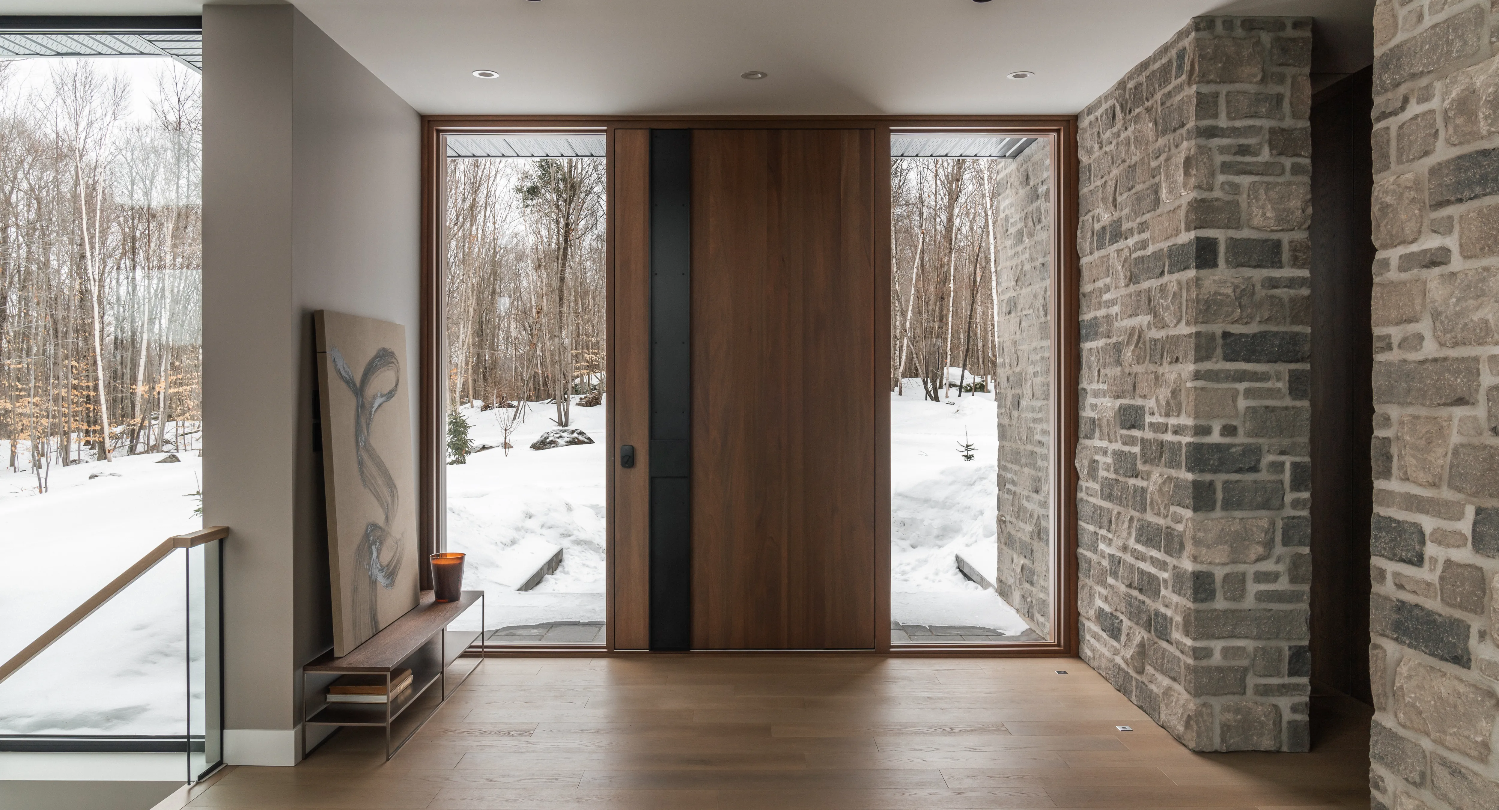 Vue intérieure de la porte d'entrée