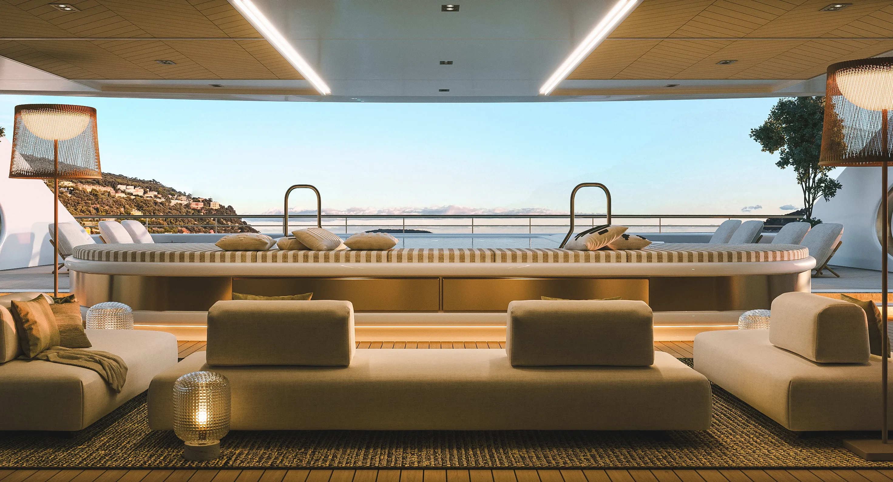 Photo de la piscine sur le pont d'un yacht